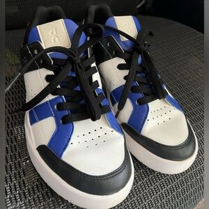 OnCloud tennis shoes